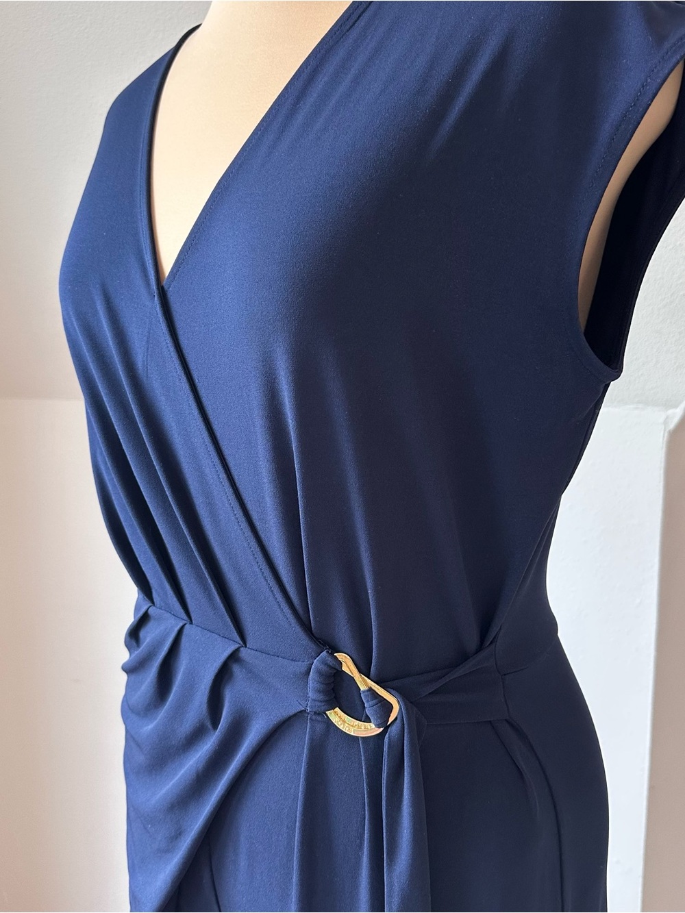 Michael Kors Jumpsuit Womens Sz L Navy Stretch Wide Leg Draped Gold-Tone Buckle - Picture 4 of 14